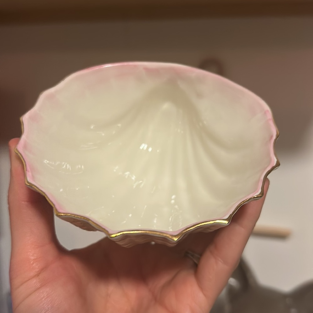 💕Rare Belleek Ireland pink shell tea set for two - Picture 7 of 12